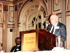 Warren Bledsoe speaking at the 1990 APH Annual Meeting