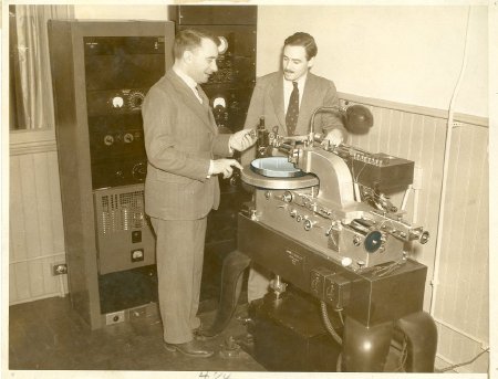 .4 -Talking Book prod, ca.1936, Earl P. Carter behind record lathe