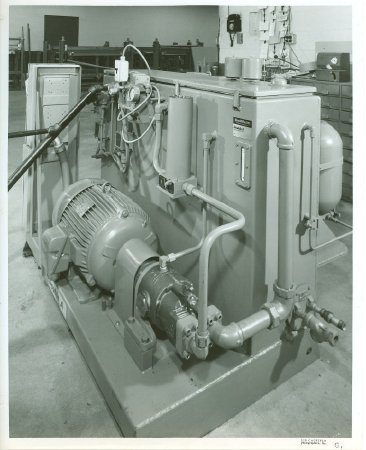 Hydraulic power unit, showing motor pump & filters (.1f)