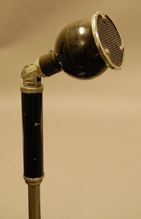 Stand microphone